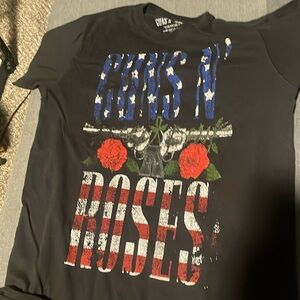 Black Guns and Roses USA Adult Small